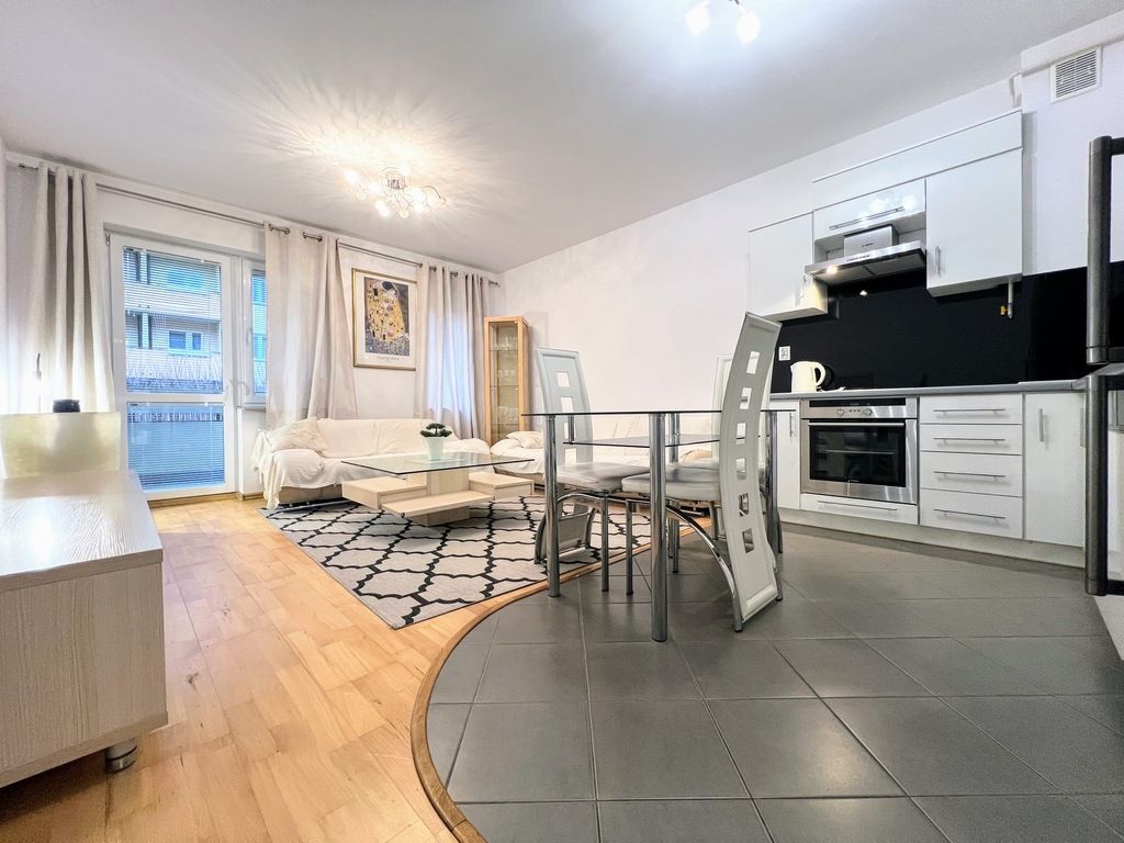 Mieszkanie 3-pokojowe Rzeszów, al. gen. Władysława Sikorskiego. Zdjęcie 2