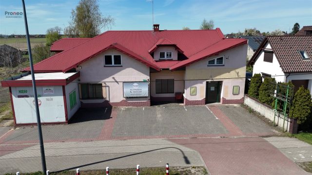 Lokal Ceków-Kolonia. Zdjęcie 1