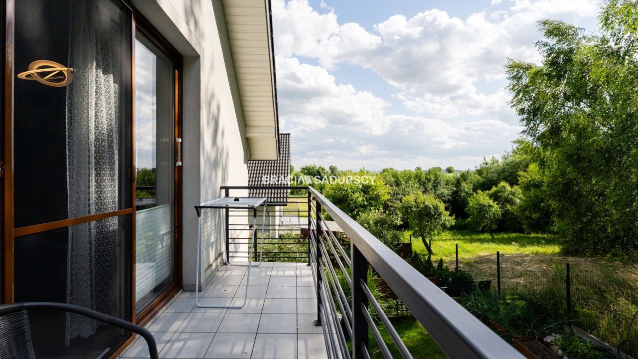 Mieszkanie 4-pokojowe Tomaszowice, ul. Kolberga. Zdjęcie 10