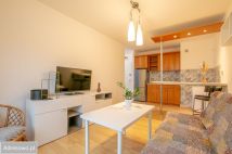 Mieszkanie 2-pokojowe Poznań Łazarz, ul. Franciszka Morawskiego. Zdjęcie 2