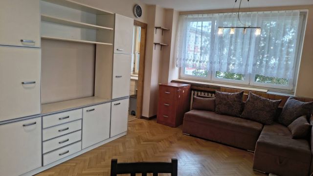 Mieszkanie 3-pokojowe Warszawa Bielany, ul. Bolesława Podczaszyńskiego. Zdjęcie 1