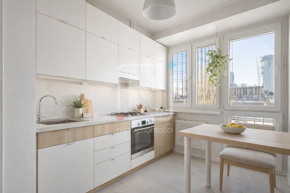 Mieszkanie 3-pokojowe Warszawa Śródmieście, ul. Pereca. Zdjęcie 5