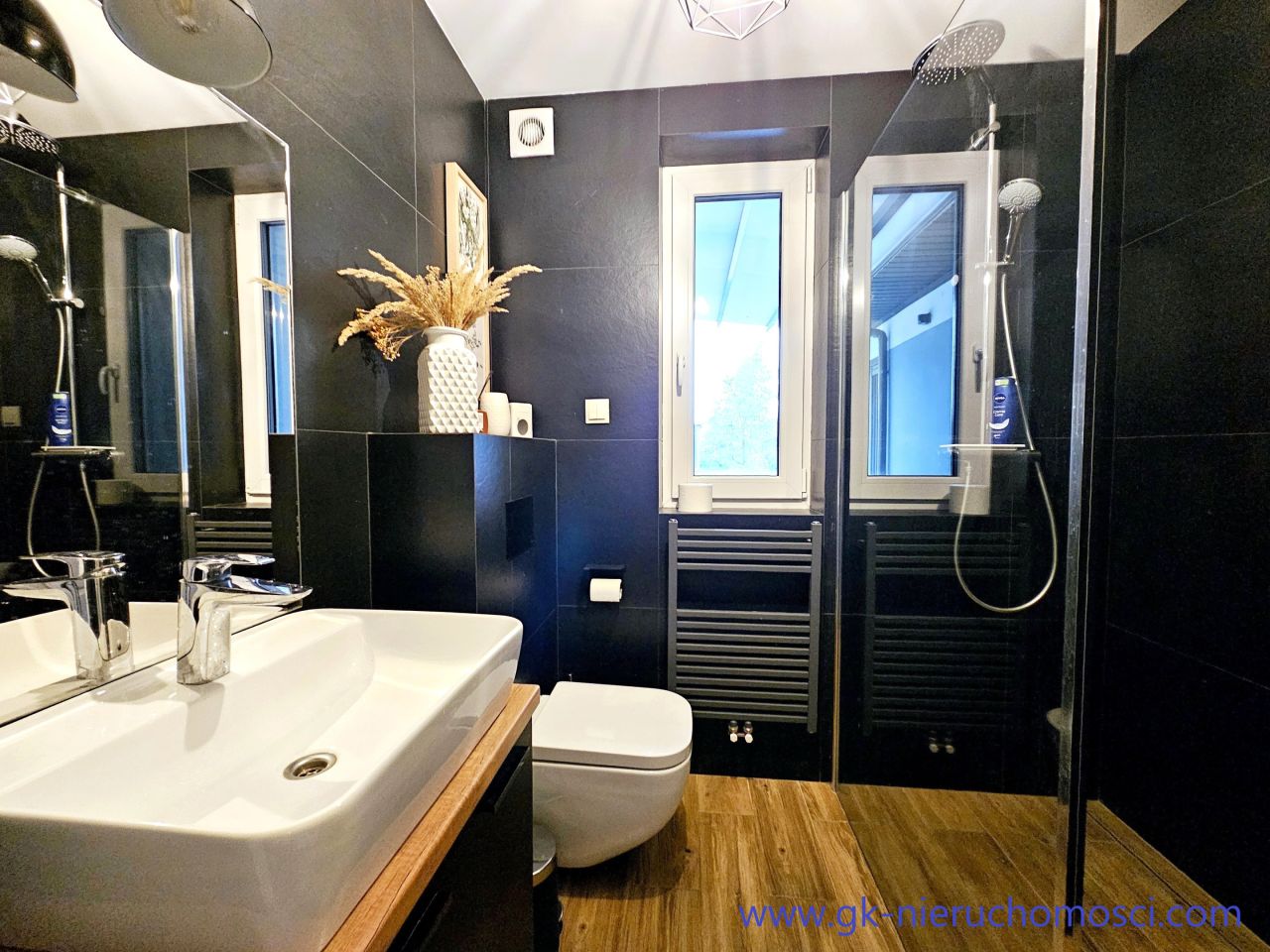 dom wolnostojący, 6 pokoi Stara Wieś. Zdjęcie 11