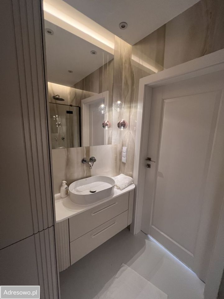 Mieszkanie 3-pokojowe Warszawa Kabaty, ul. Jerzego Iwanowa Szajnowicza. Zdjęcie 8