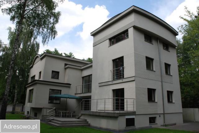 dom wolnostojący, 9 pokoi Dąbrowa. Zdjęcie 1