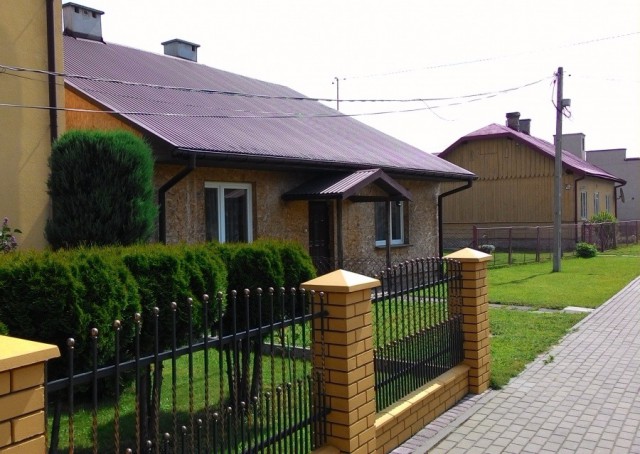 dom wolnostojący, 2 pokoje Osiek Jasielski. Zdjęcie 1